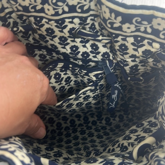 Vera Bradley Emma Bag Twirly Bird Blue White Bucket Drawstring Crossbody Tote - Picture 14 of 14